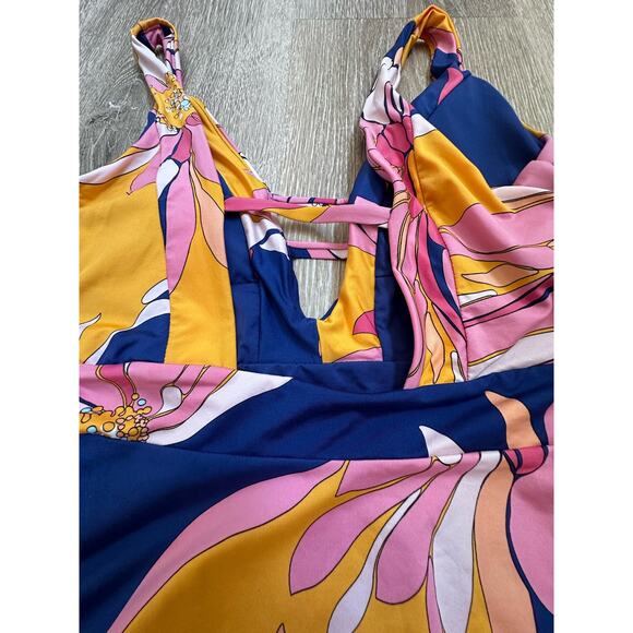 Trina Turk|Plunge Neck One Piece|Breeze‎ Floral|NWT|SZ 6 - Picture 7 of 8